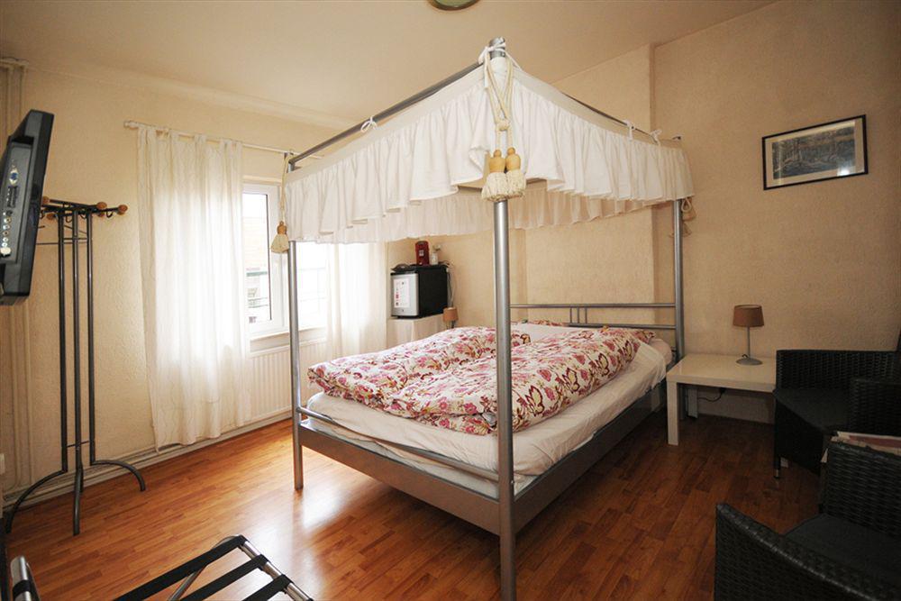 Valkenburg aan de Geul Pension Auberge De Dael מראה חיצוני תמונה